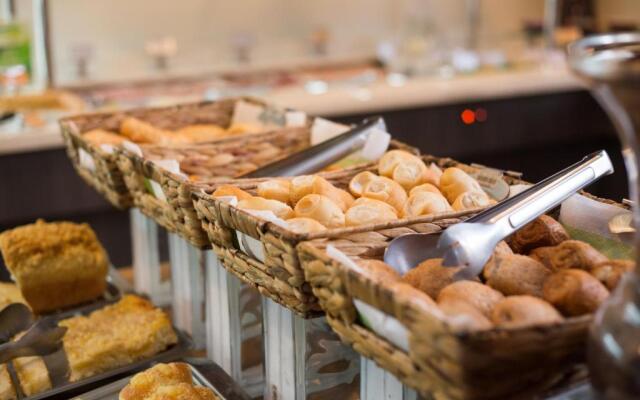 ArtHotel Transamerica Collection