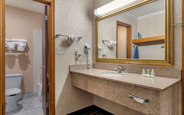 Quality Inn Marietta near Dobbins ARB