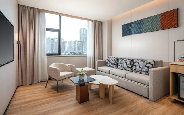 Holiday Inn Express Ziyang City Center by IHG