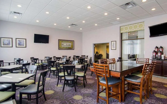 Clarion Pointe Harrisonburg