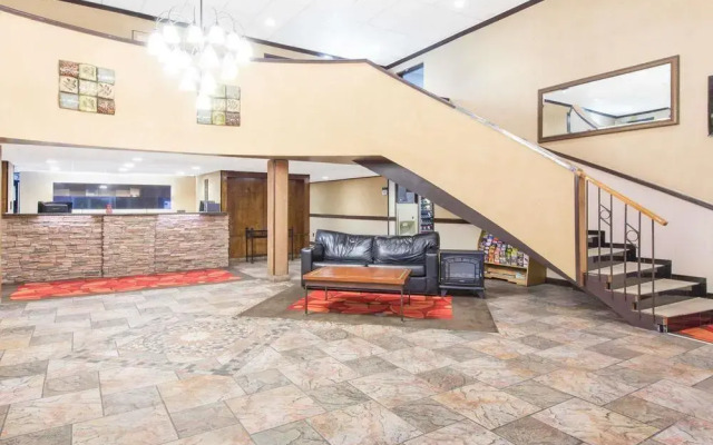 Quality Inn and Suites Albuquerque