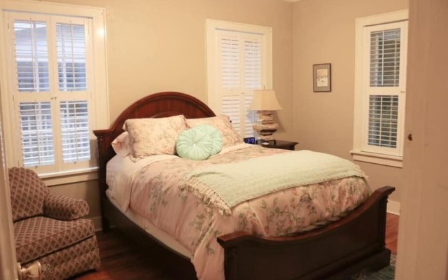 Opus House Bed and Breakfast