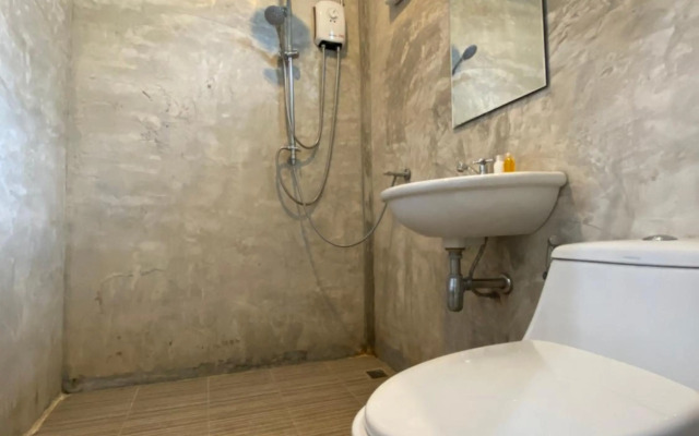 เชอโคว์ เชอโคว์ โฮมสเตย์