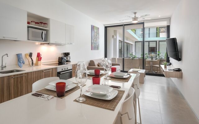 The City by Tulumeando