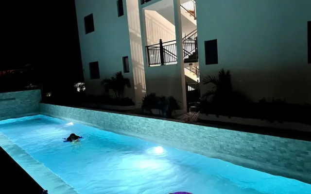 Apartment Condominium Grace Bay Beach