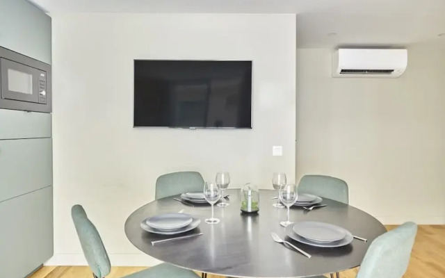 Charming Apartment 2 Bedrooms Center of Paris