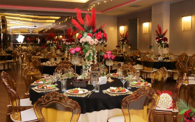 Safir Hotel