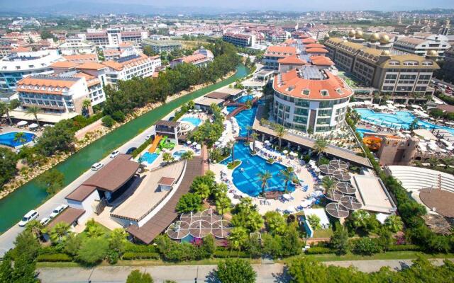 Sunis Evren Beach Resort Hotel & Spa