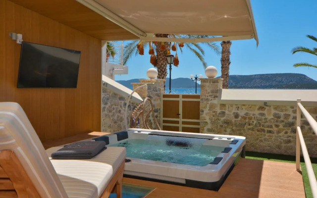 Villasonboard Rock Villa 3bed Jacuzzi Seaside