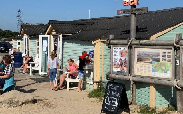 Summer by the Harbour