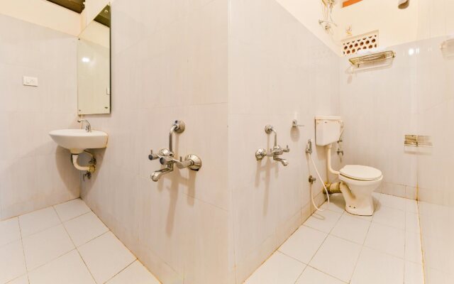 Hotel Mars By OYO Rooms