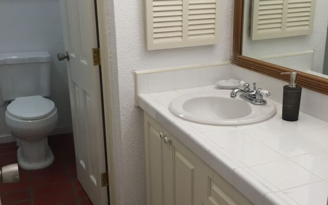Isla Vista Condo