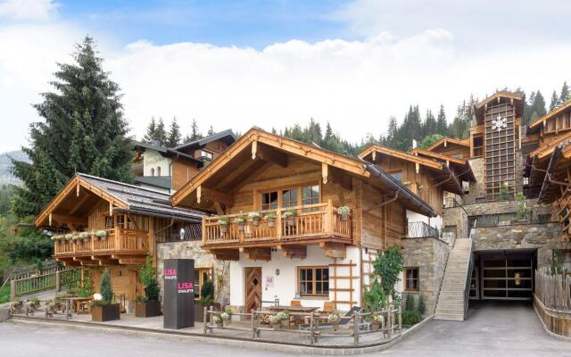 Chalet in Flachau with a shared pool