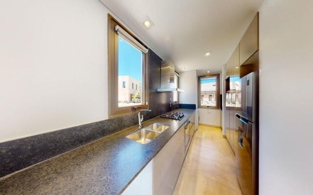 Liniers Green Apartments
