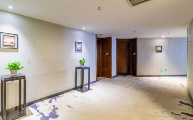 Grand View Pearl Hotel