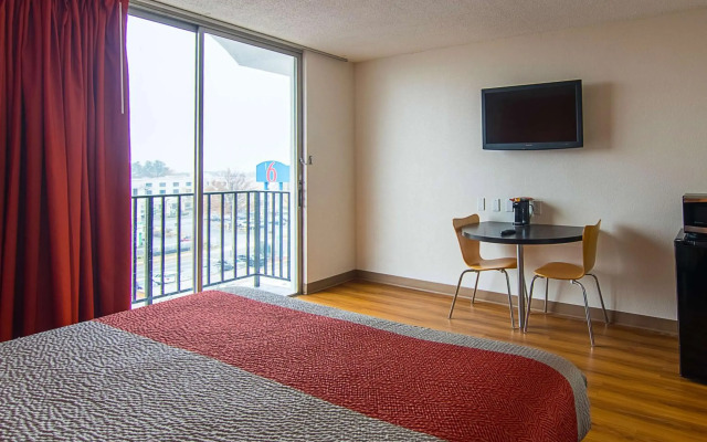 Motel 6 Atlanta, GA - Atlanta Airport