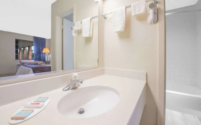 Holiday Inn Express & Suites Borger by IHG