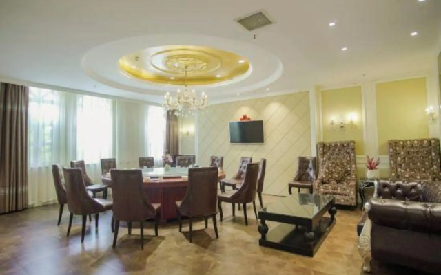 Binhe  Hotspring  Holiday  Hotel