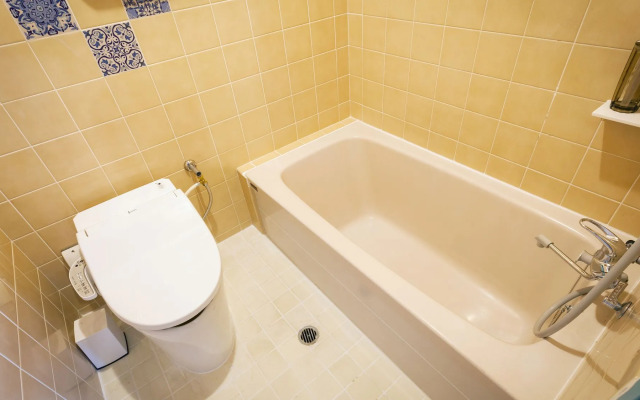 Kariyushi Condminium Resort Motobu THE BEACH GARDEN HOUSE