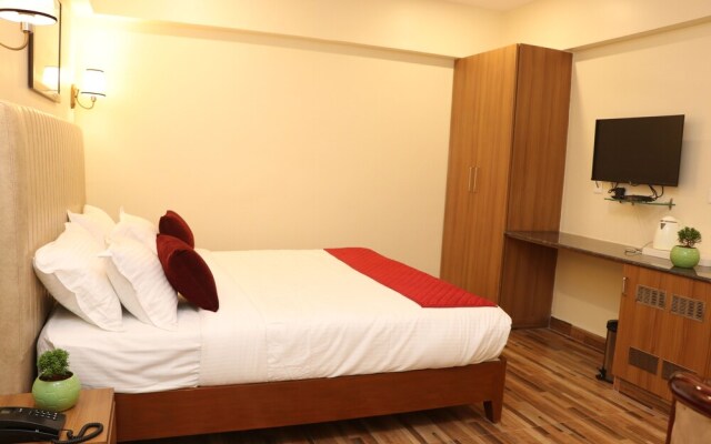 Gadiraju Palace Convention Centre & Hotel
