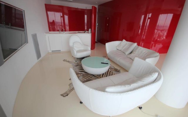 Red & White Helios City Apartment