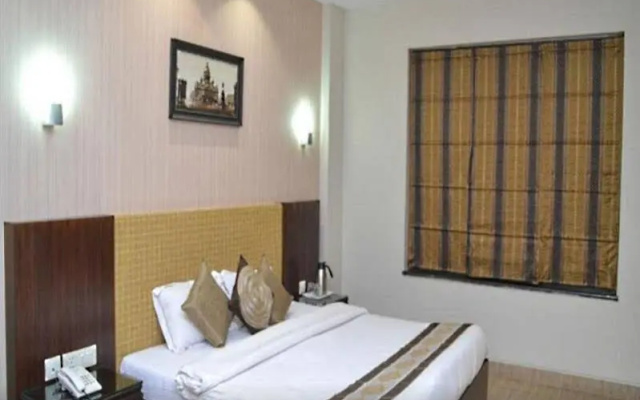 Hotel Shrinath Palace – Guest Rooms – Jhansi
