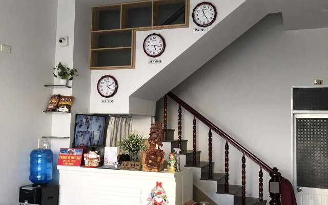 Xina Hostel by OYO