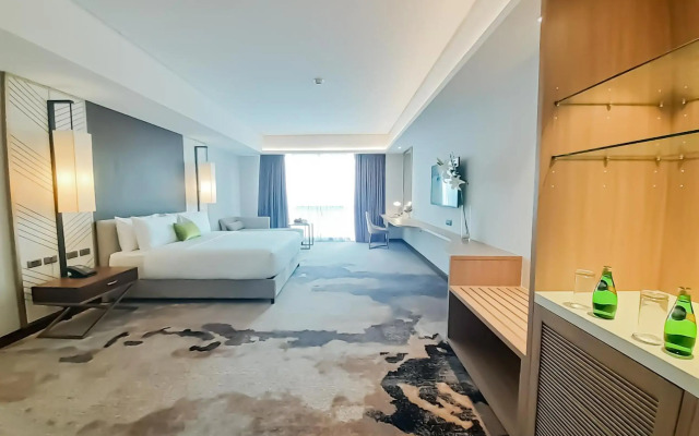 The Excelsior Hotel