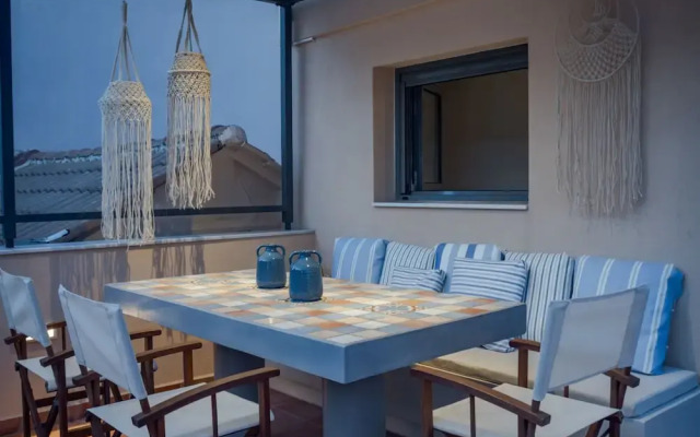 Elegant City Apartment - 250m From Solomos Square