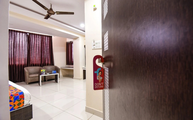 Fabhotel Rotano Suites