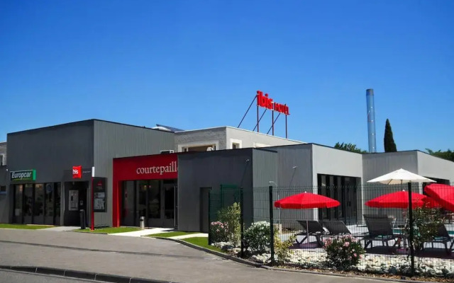 Ibis Orange Centre Échangeur A7 A9