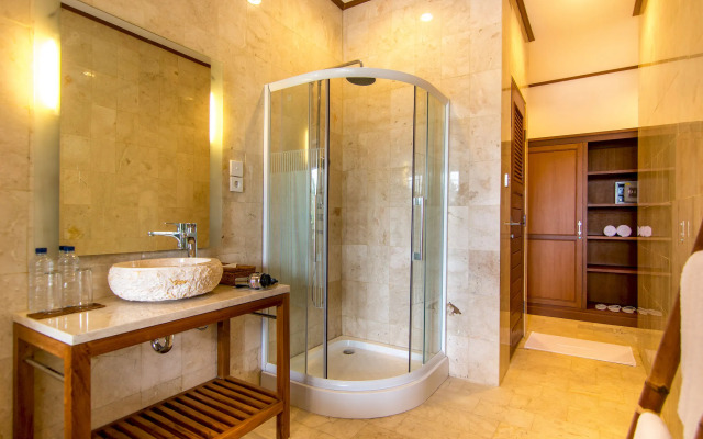 Отель Gita Maha