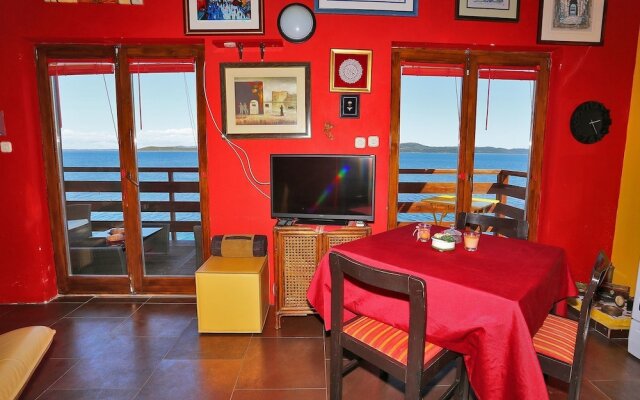 Holiday House Kolic for 2 Persons