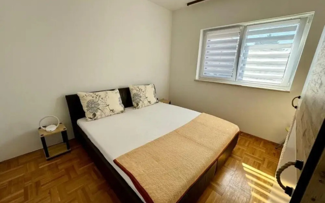 Apartment Fruky