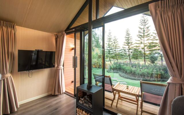 Thara Dara Khaoyai