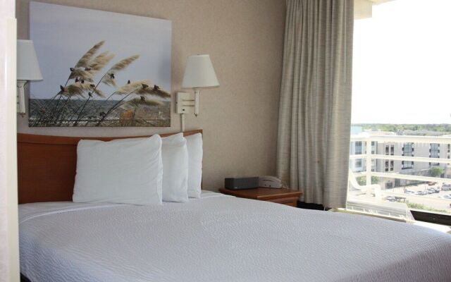 Four Sails Resort