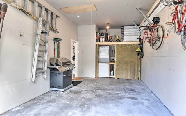 Cozy Jacksonville Studio - 10 Miles to Downtown!