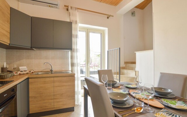 Beautiful Apartment in San Leone With Wifi and 2 Bedrooms