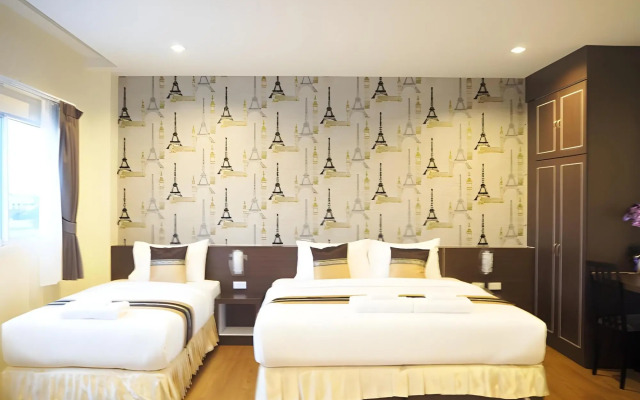 Suksomboon Hotel