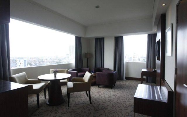Demelia Hotel