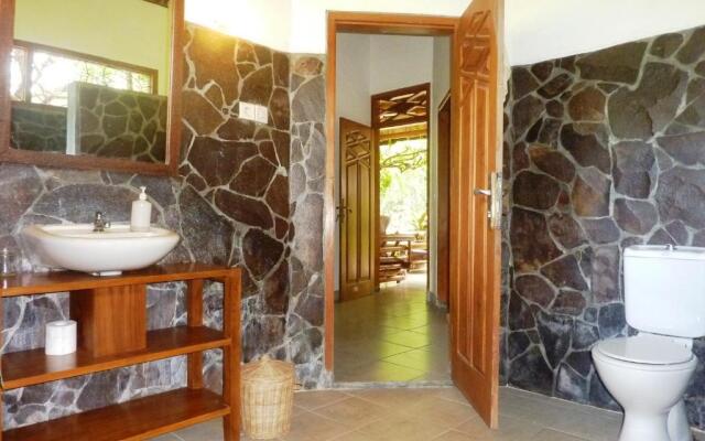 Saraswati Holiday House