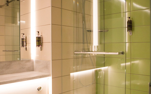 hub by Premier Inn London Westminster, St James's Park