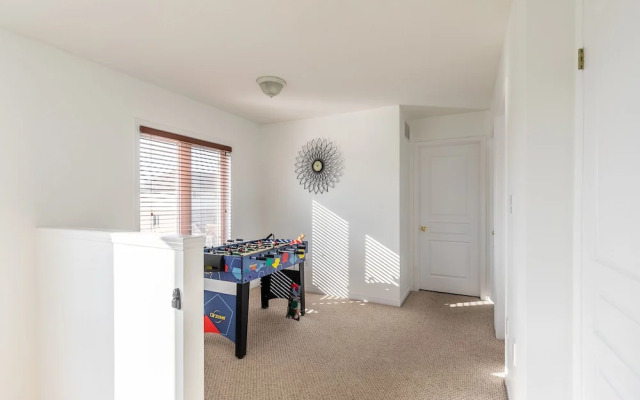 Luxury 3BR Townhome Private Gym BBQ