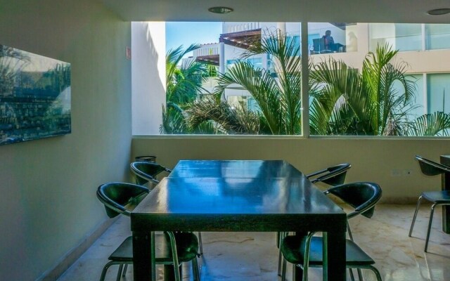 Elements Garden House 10 2 Bedroom Condo by Redawning