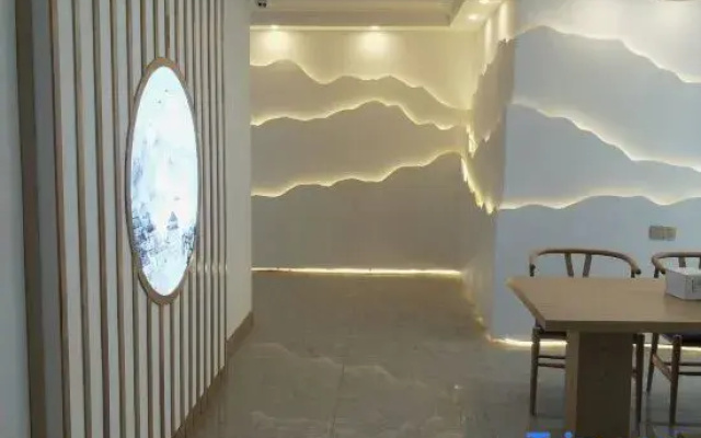 Yongcheng Impression City Hotel