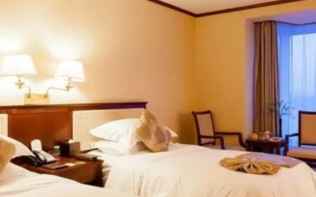 Changchun Celebrity Hotel