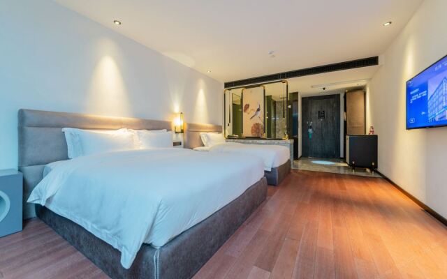 Paco Hotel