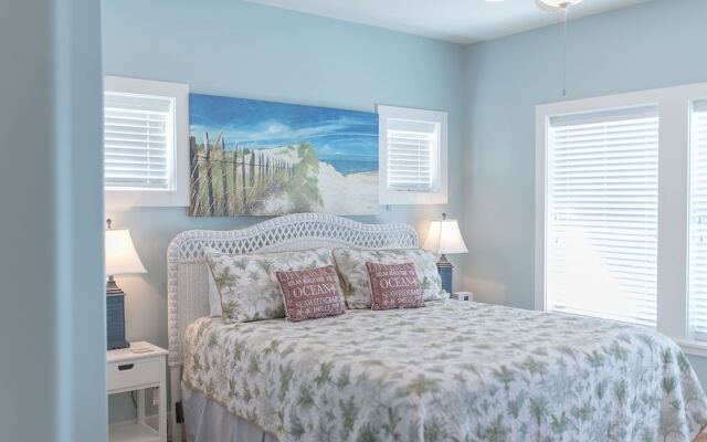 Turtle Paradise - 5 Br Home