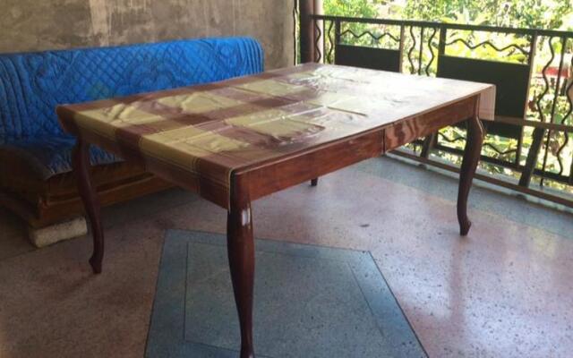 Apartment on Gorgasali 98