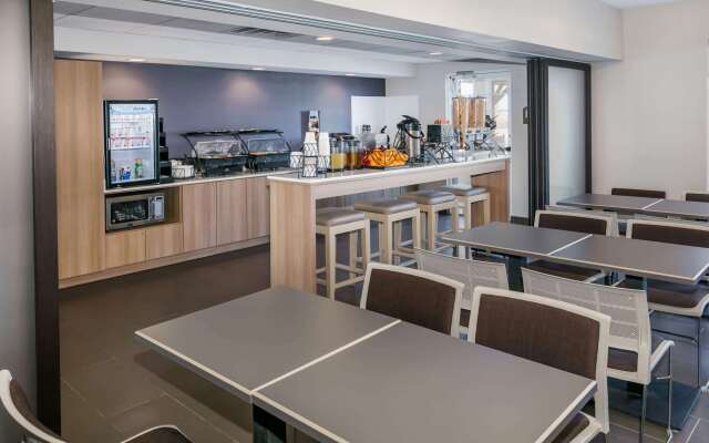 Microtel Inn and Suites by Wyndham Monahans